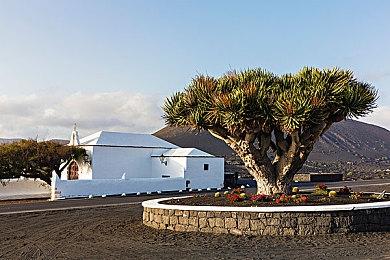 《哥谭骑士》首曝13分钟演示 放弃登陆旧主机PS4和Xbox One